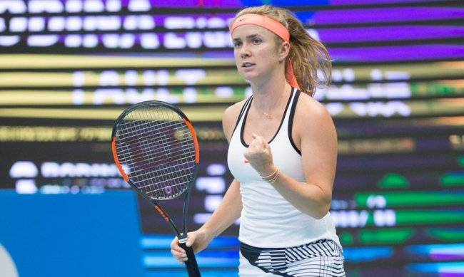 Попадание на грани. Эффектный розыгрыш от Элины Свитолиной. Видео