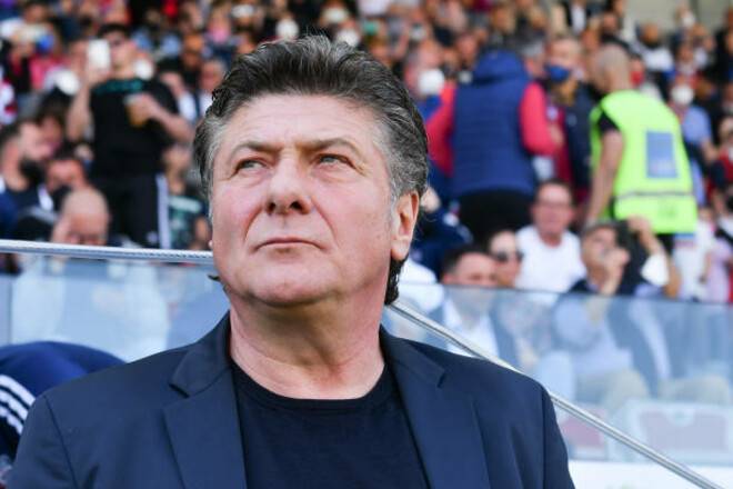 Наполі веде переговори з ще одним тренером
