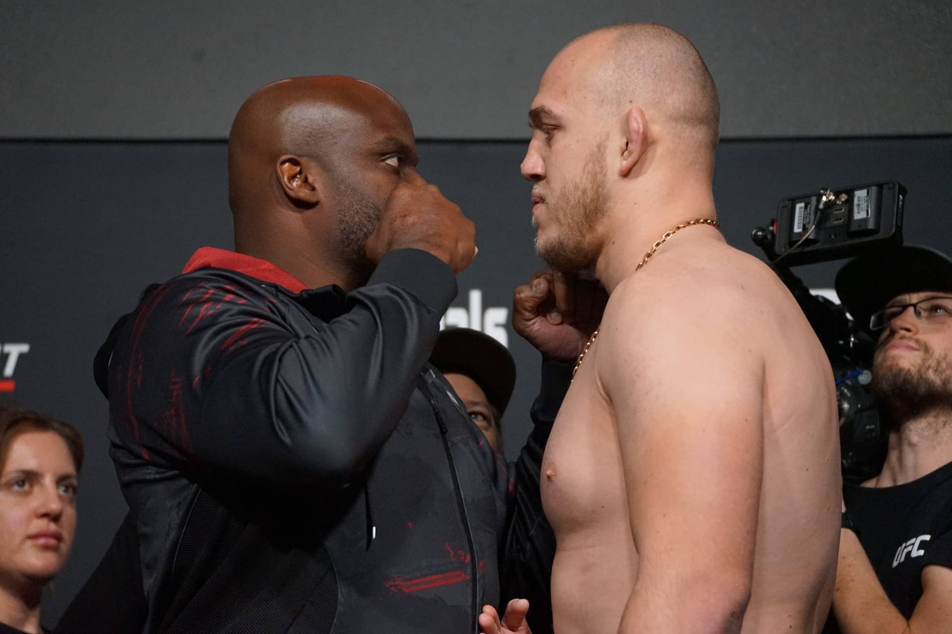 Відбулася процедура зважування учасників турніру UFC Fight Night 218: Льюїс – Співак