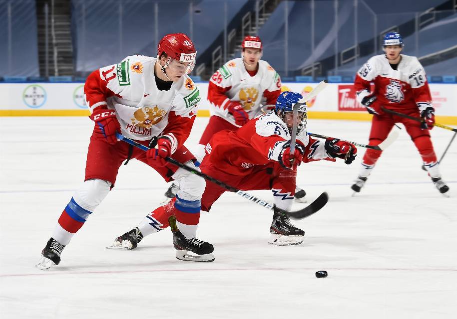 Россия впервые за 8 лет не забросила ни одной шайбы в матче МЧМ
