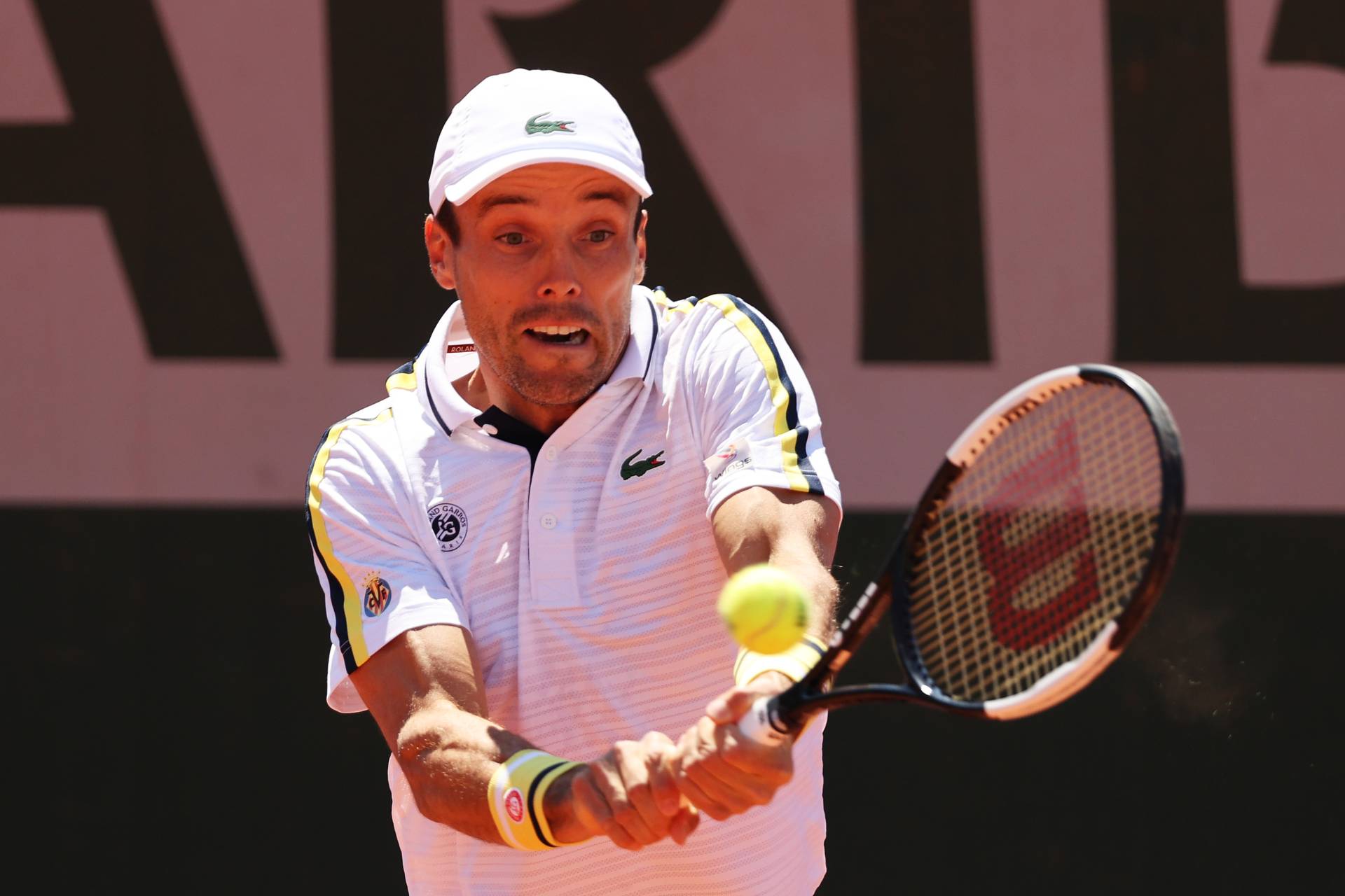 Баутиста-Агут неожиданно покинул Roland Garros, проиграв 150-й ракетке мира
