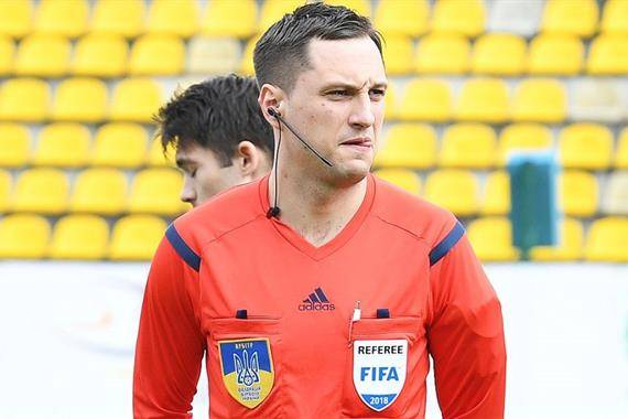 Українські арбітри обслужать матч Ліги конференцій