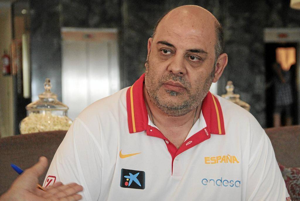 Тренер сборной Испании запретил подопечным давать интервью перед матчем с Украиной