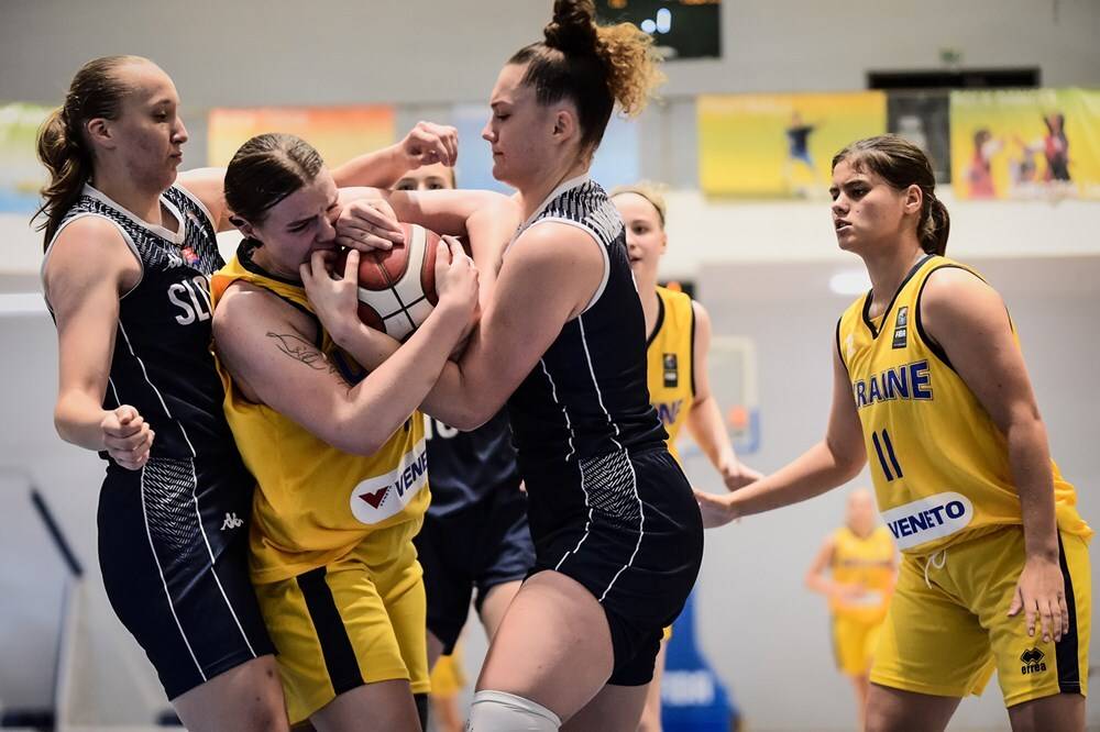 На Євробаскеті U-18 збірна України поступилася Словаччині