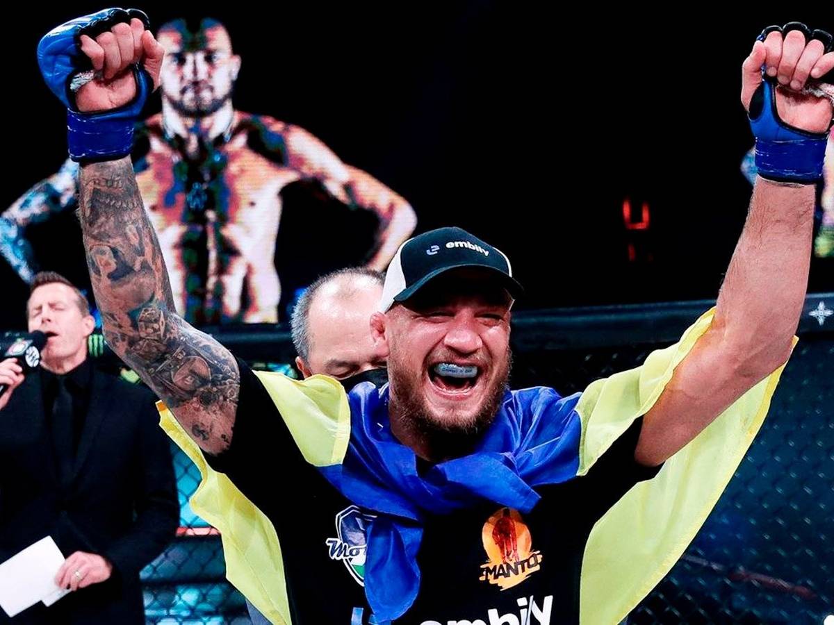 Амосов проведе захист титулу Bellator 25 лютого на івенті в Дубліні