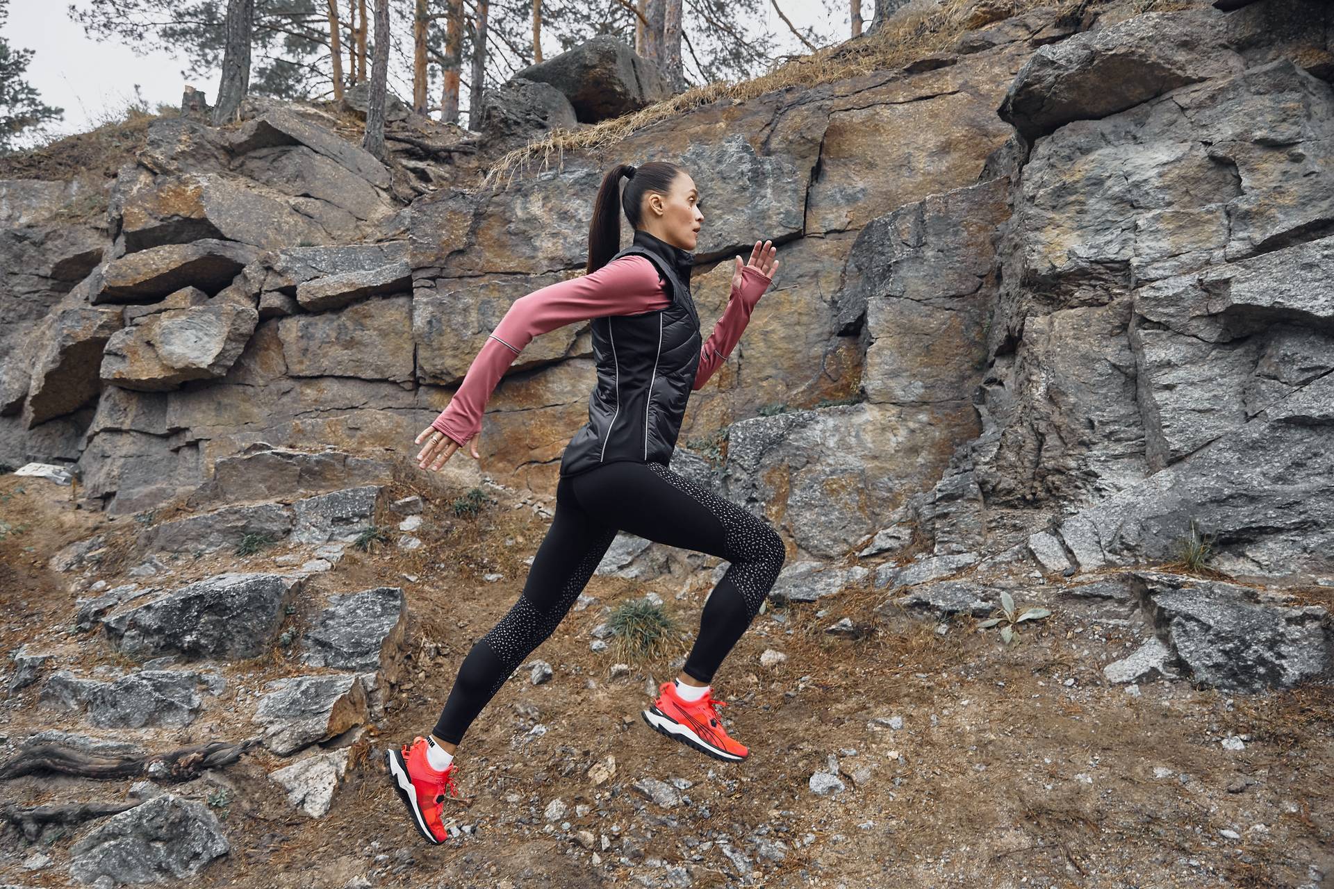 PUMA представляє сезонну колекцію технологічної екіпіровки і нові бігові кросівки лінійки NITRO для трейлу - VOYAGE .