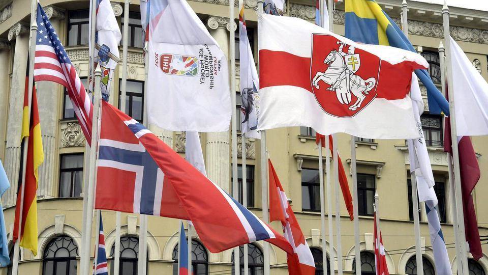 Фазель зарубався з мером Риги через прапорів Білорусі. ЧС-2021 перетворився в політичне ток-шоу
