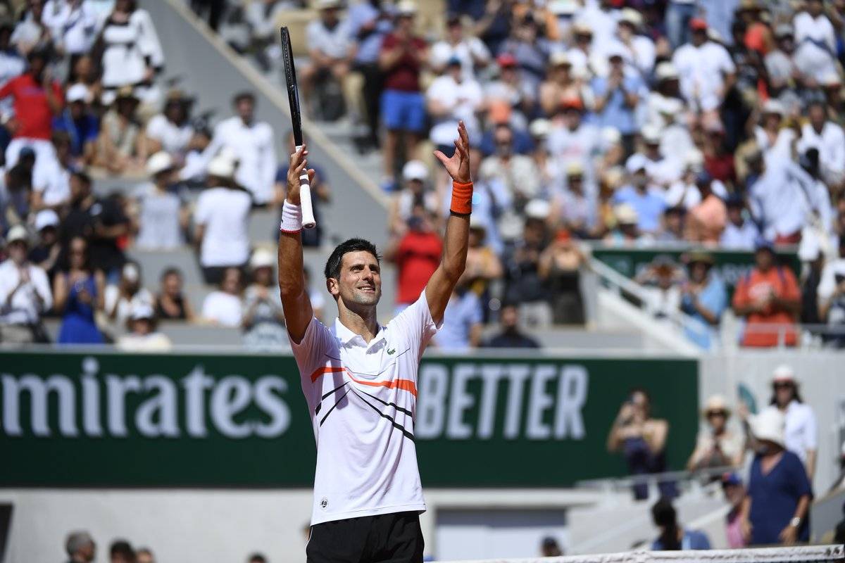 Джокович разобрался с итальянским квалифаером в третьем круге Roland Garros