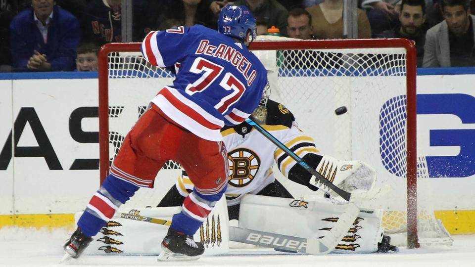 «Рейнджерс» в серии буллитов переиграли «Бостон», «Торонто» справился с аутсайдером Востока