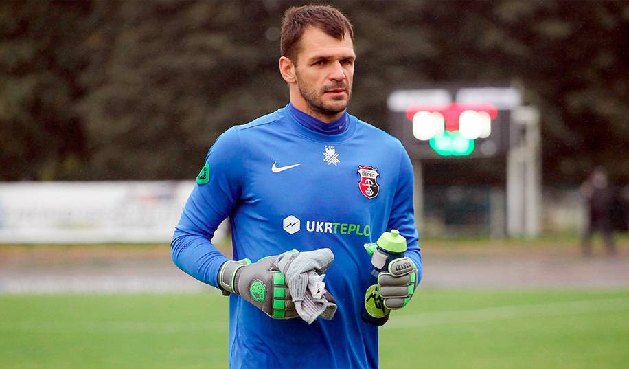 Голкипер «Вереса» признался, чем его удивил матч с «Динамо»