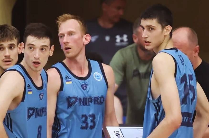 ФБУ перенесла два матчі Суперліги з Запоріжжя