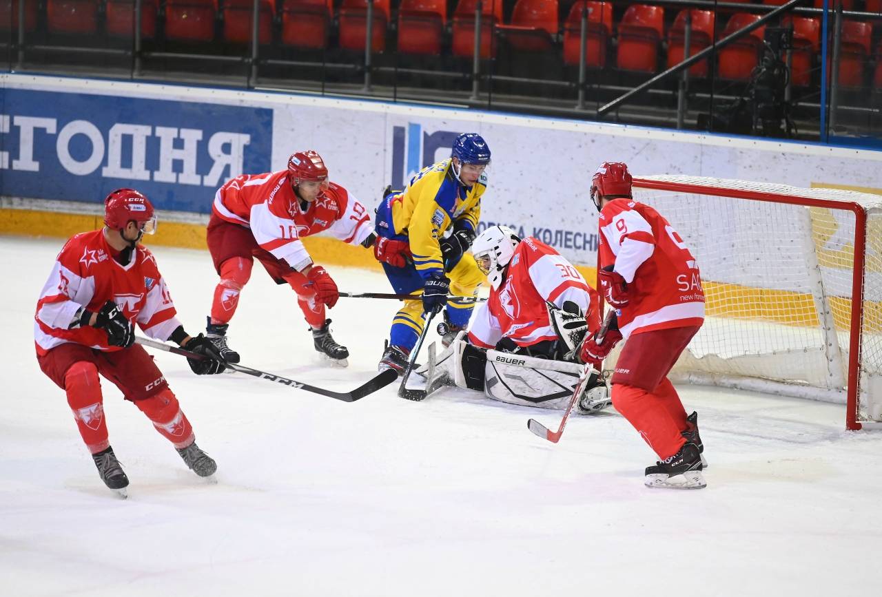 «Корона» и «Црвена Звезда» подарили болельщикам шоу в матче, который ничего не решал