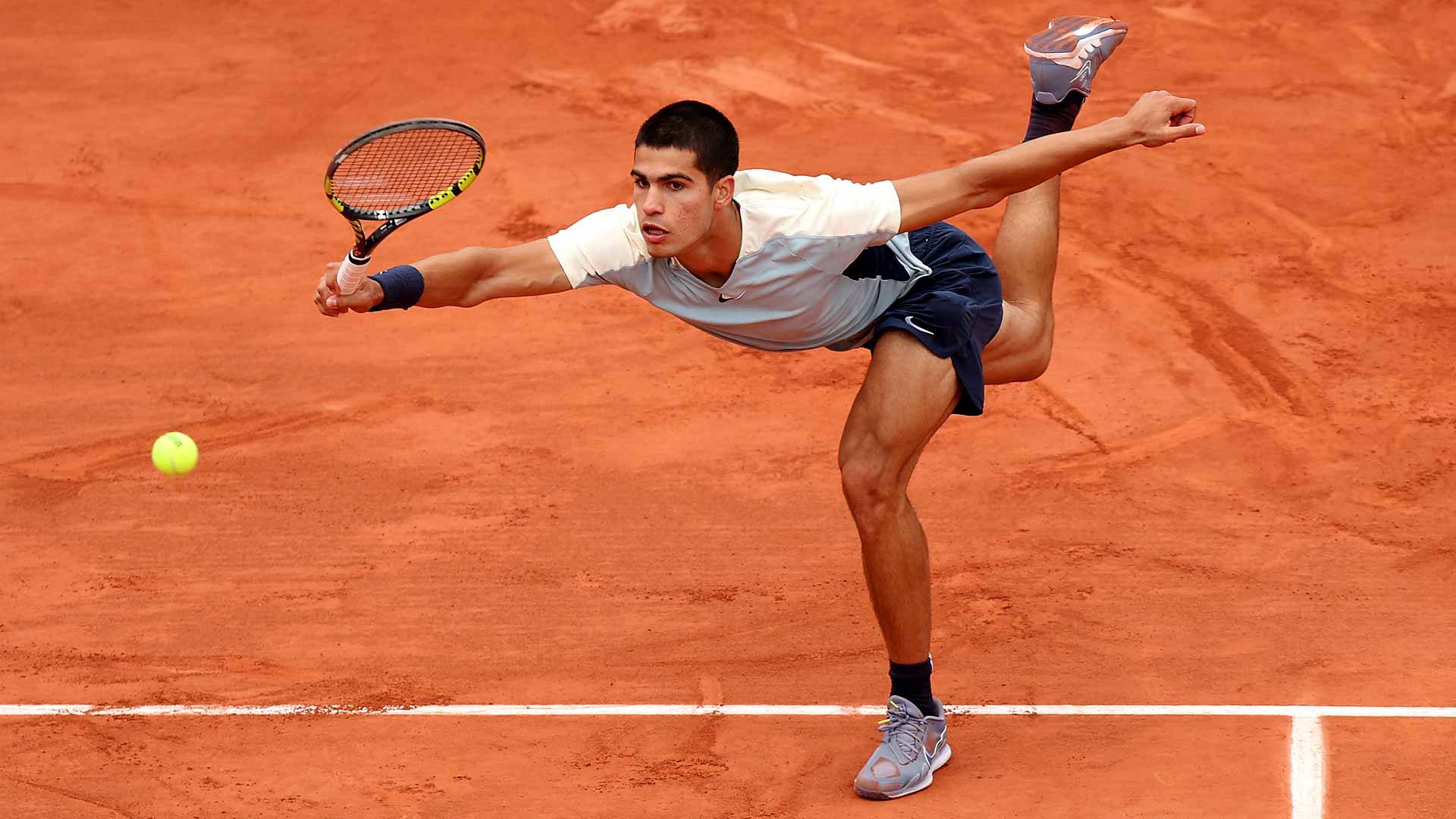 19-летний Алькарас продолжает уверенный поход за дебютным титулом Roland Garros
