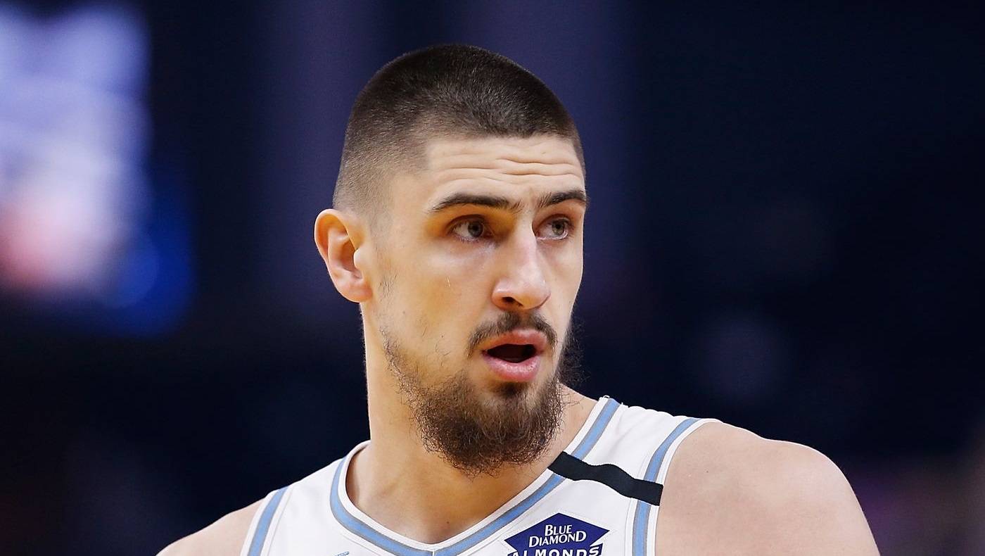 «Сакраменто» Леня не уволит гендменеджера и тренера