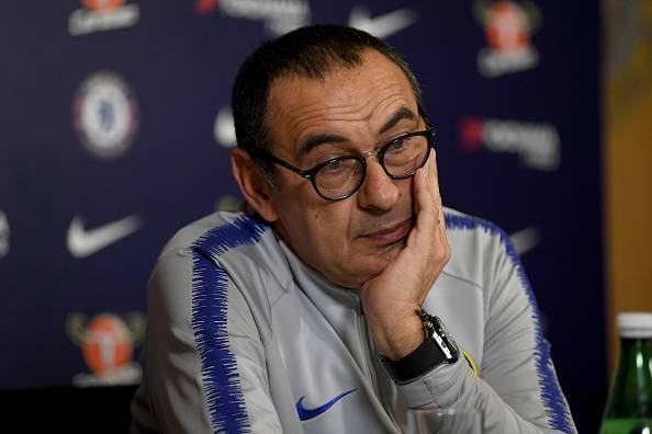 Сарри хочет оказать футболистам «Челси» психологическую помощь