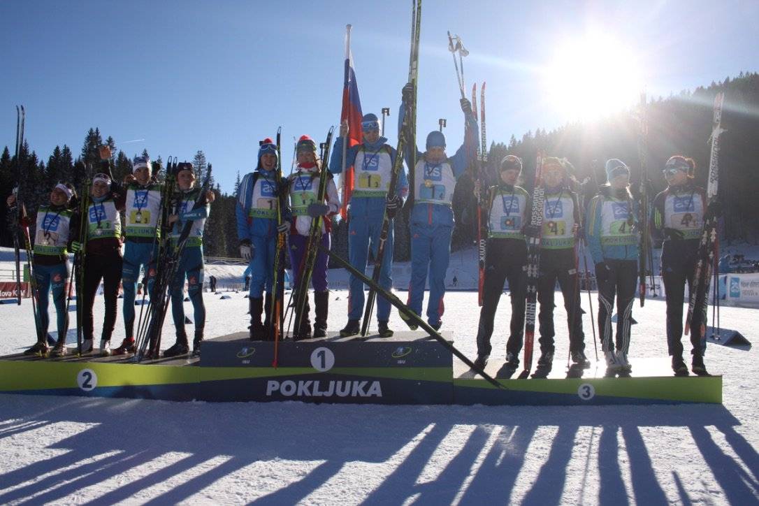 Украина завоевала бронзу в смешанной эстафете в Поклюке