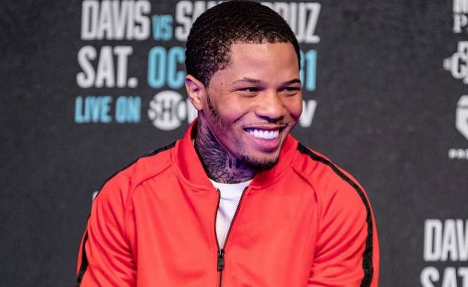 Дэвис сильно потолстел после боя с Санта Крусом