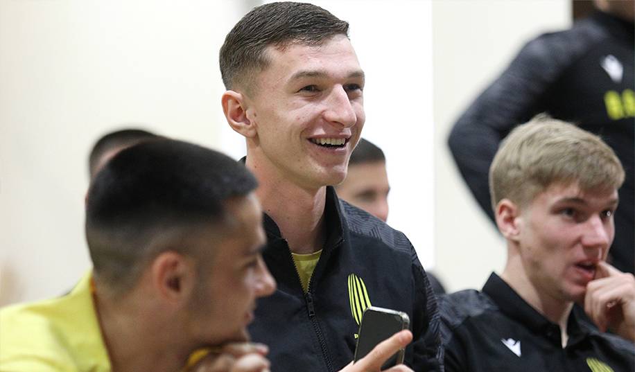 Лідер «Руху» порівняв підходи Кучука та Пономарьова