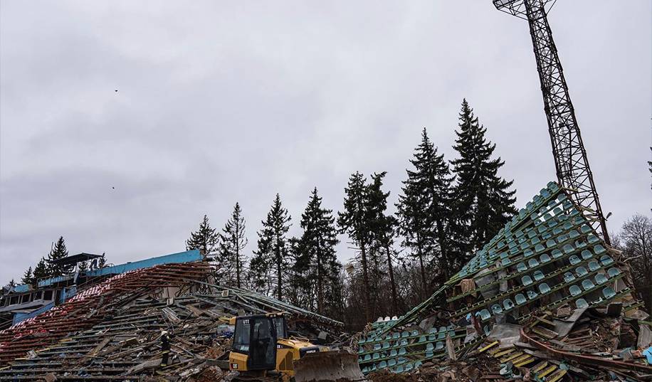 «Десна» виступила з пропозицією для «Барселони» зіграти на зруйнованому стадіоні у Чернігові