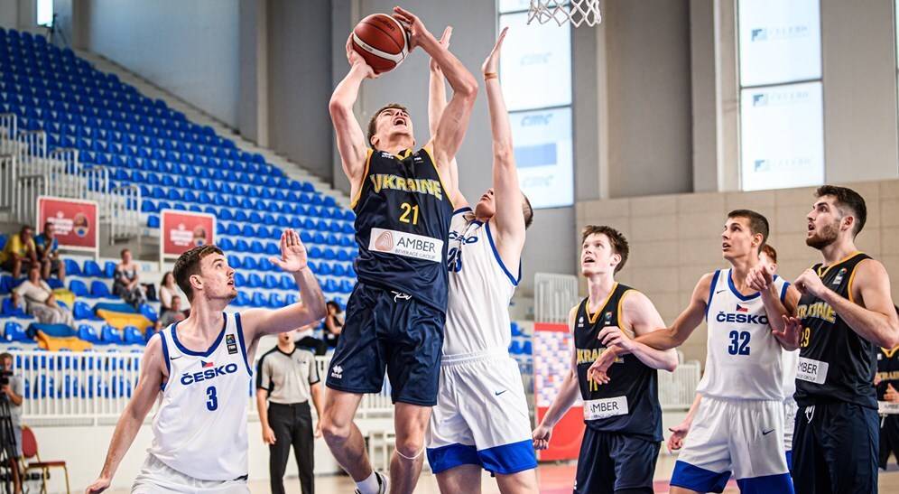 Збірна України U-20 програла Чехії і вперше зайняла останнє місце в Дивізіоні А