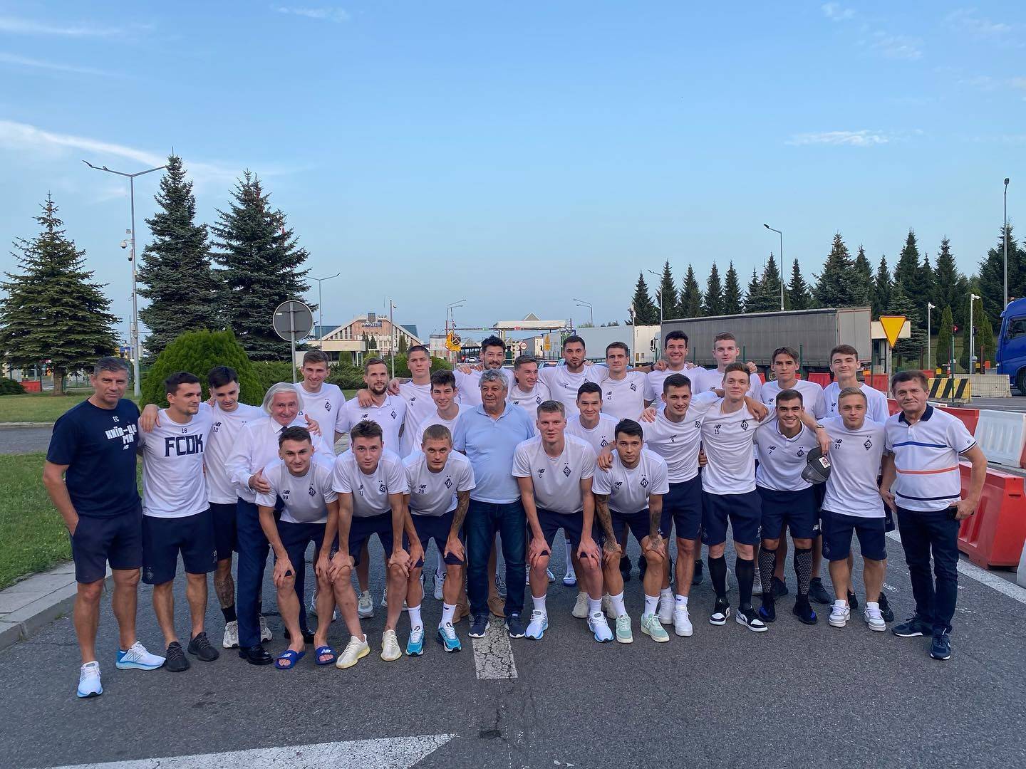 «Динамо» повернулося до України