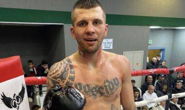 Уродженець Херсона нокаутом програв бій у москві: його представили як боксера з росії