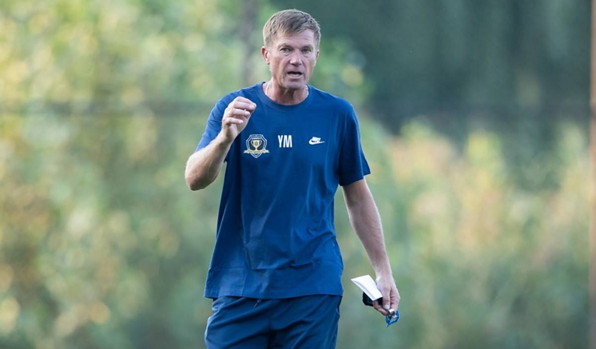 Максимов: «Ми багато подарунків суперникам зробили у чемпіонаті, десь на останніх хвилинах не дотерпіли»