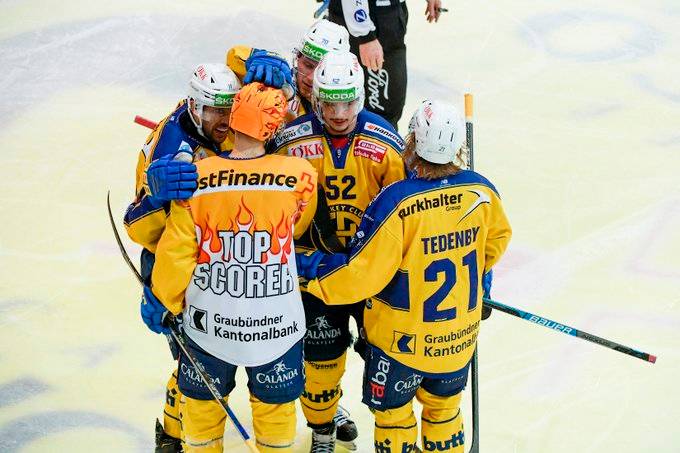 Кубок Шпенглера. «Давос» – «Оцеларжи Тршинец». Видео трансляция