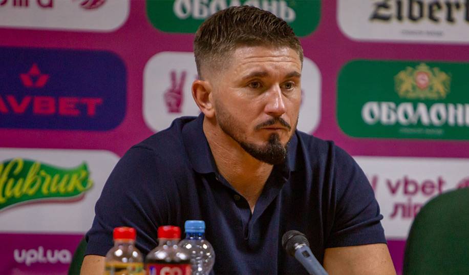 Тренер, якого сватали до Оболоні, похвалив роботу Іващенка