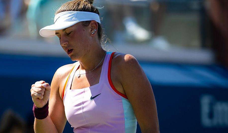 Костюк пробилась в третий круг парного US Open-2022