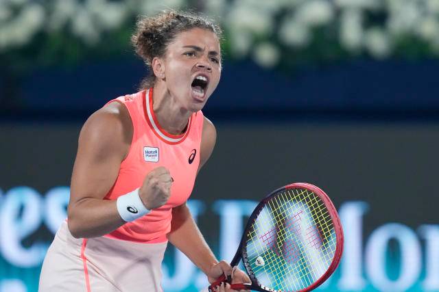 Паоліні обіграла росіянку та стала тріумфатором турніру WTA 1000 у Дубаї