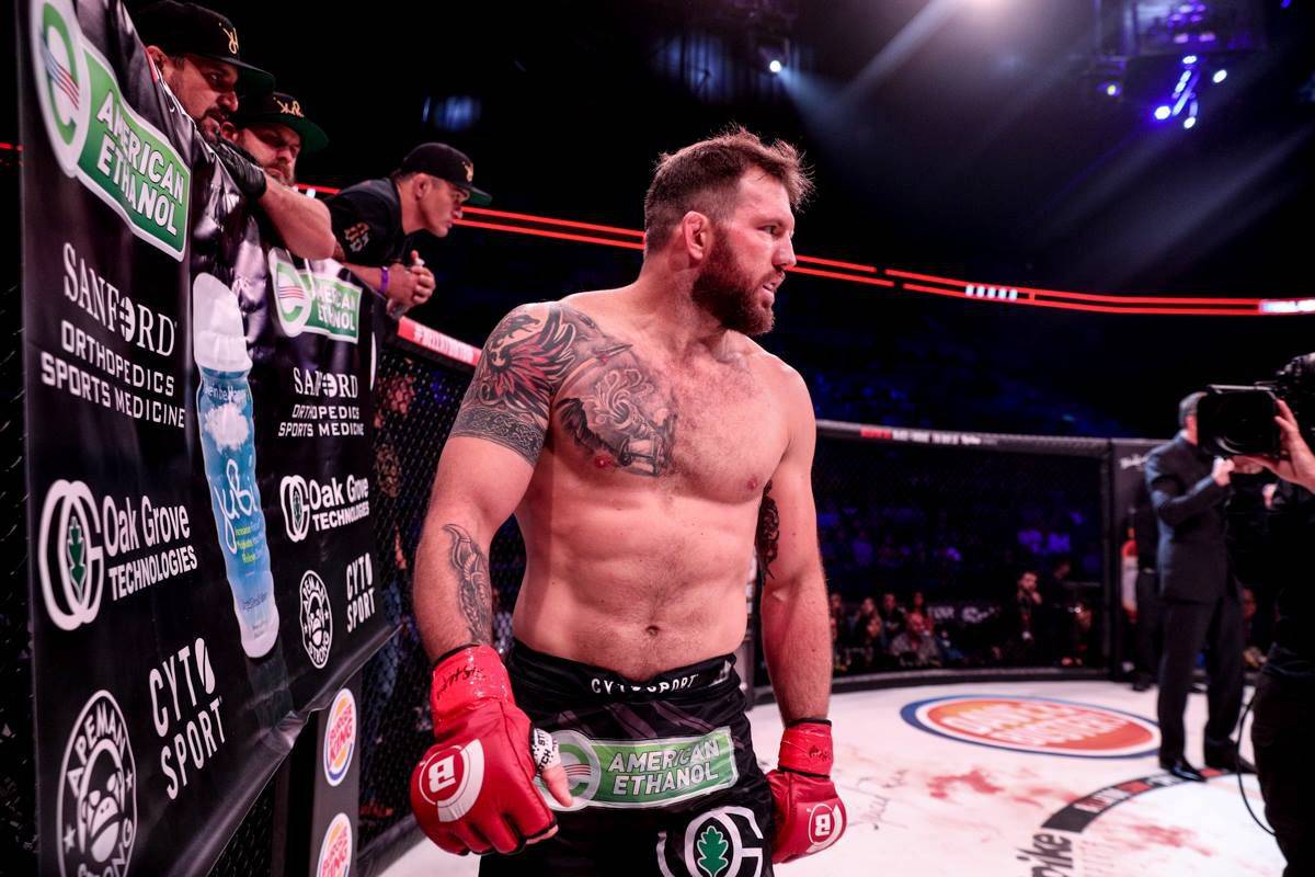 Тренер Бэйдера: «У Райана хороший шанс прикончить Кормье»