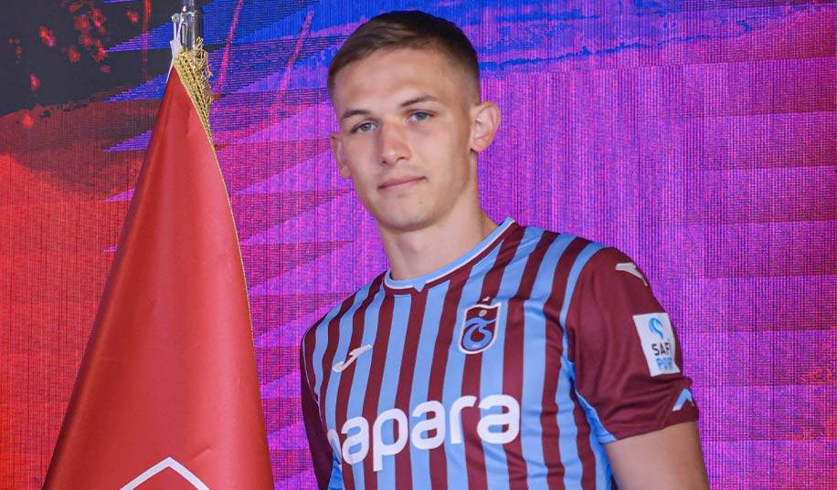 Сікан приступив до завершення кар'єри у 23 роки? Контраверсійна думка тренера