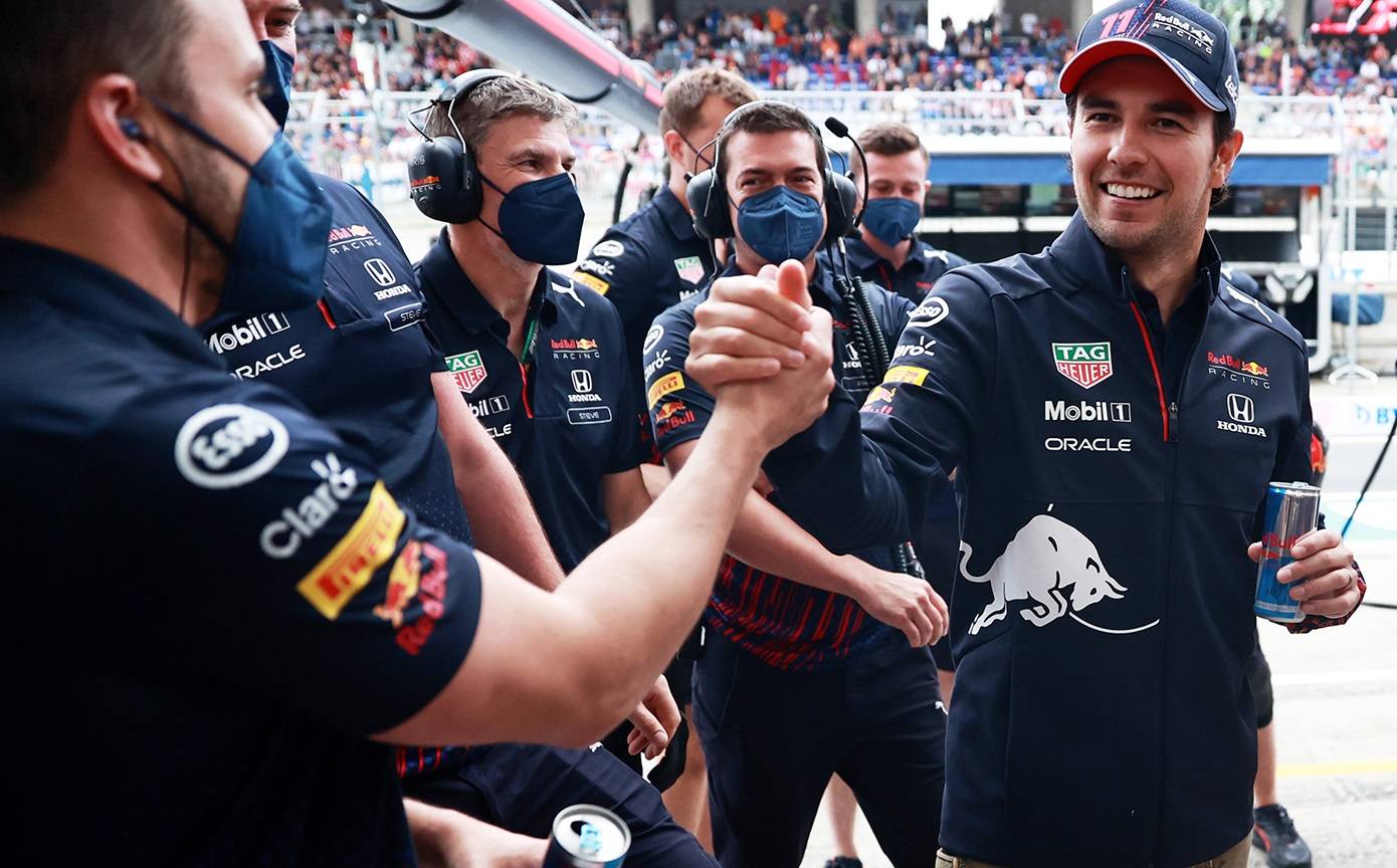 Red Bull готує новий контракт з Пересом