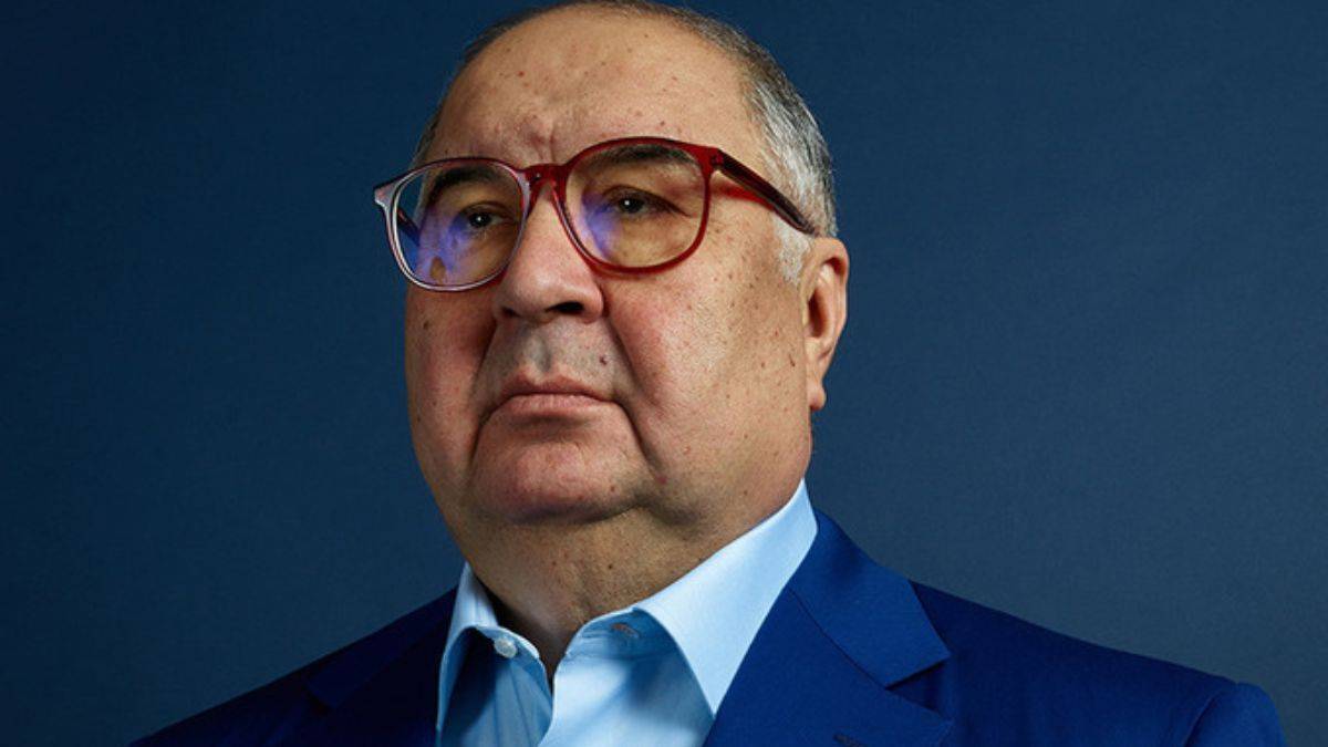 ﻿﻿Усманов отказался от должности президента Международной федерации фехтования