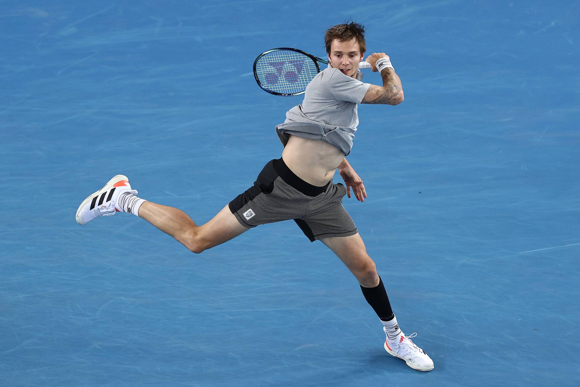 Бублик завоевал свой первый титул ATP, в финале разобравшись со Зверевым
