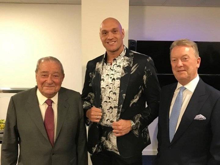 Арум: «Через год Фьюри станет абсолютным чемпионом мира – нет сомнений»