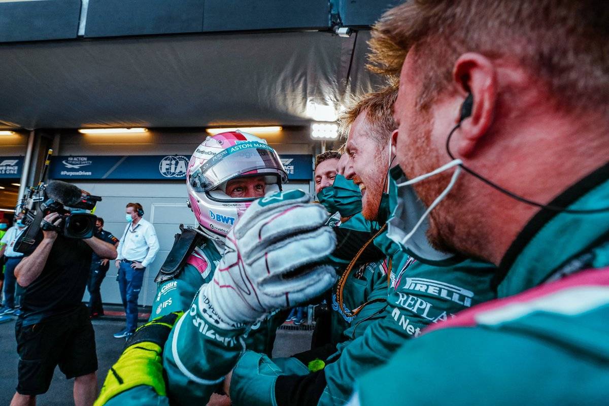 Керівник Aston Martin: « Фетель значно розширив методи нашої роботи »