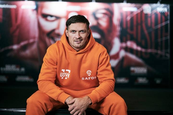 Хантер пояснив, за рахунок чого Усик зможе перемогти Джошуа