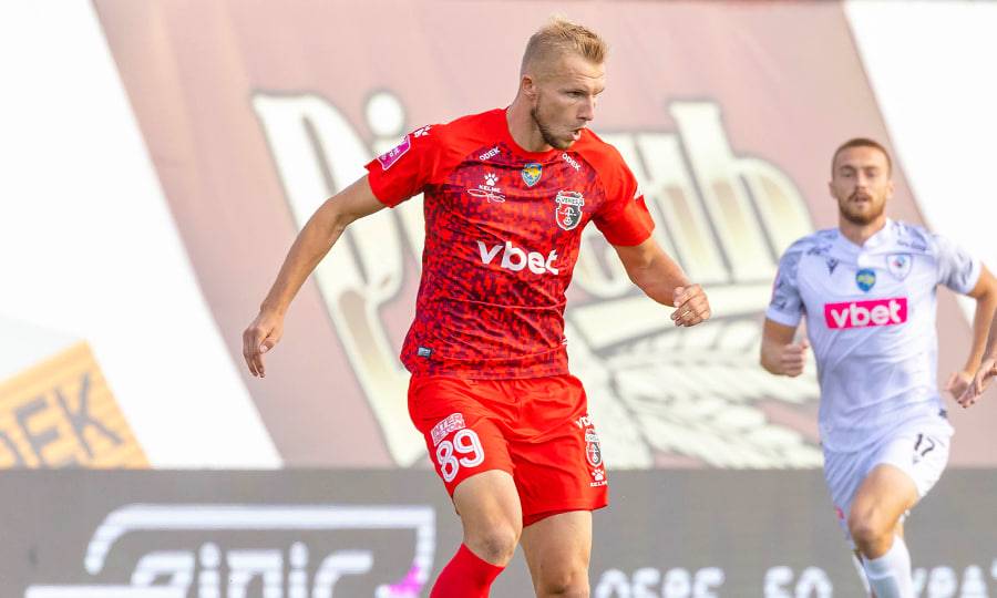 Форвард Вереса: «У нас впереди 6 финалов»
