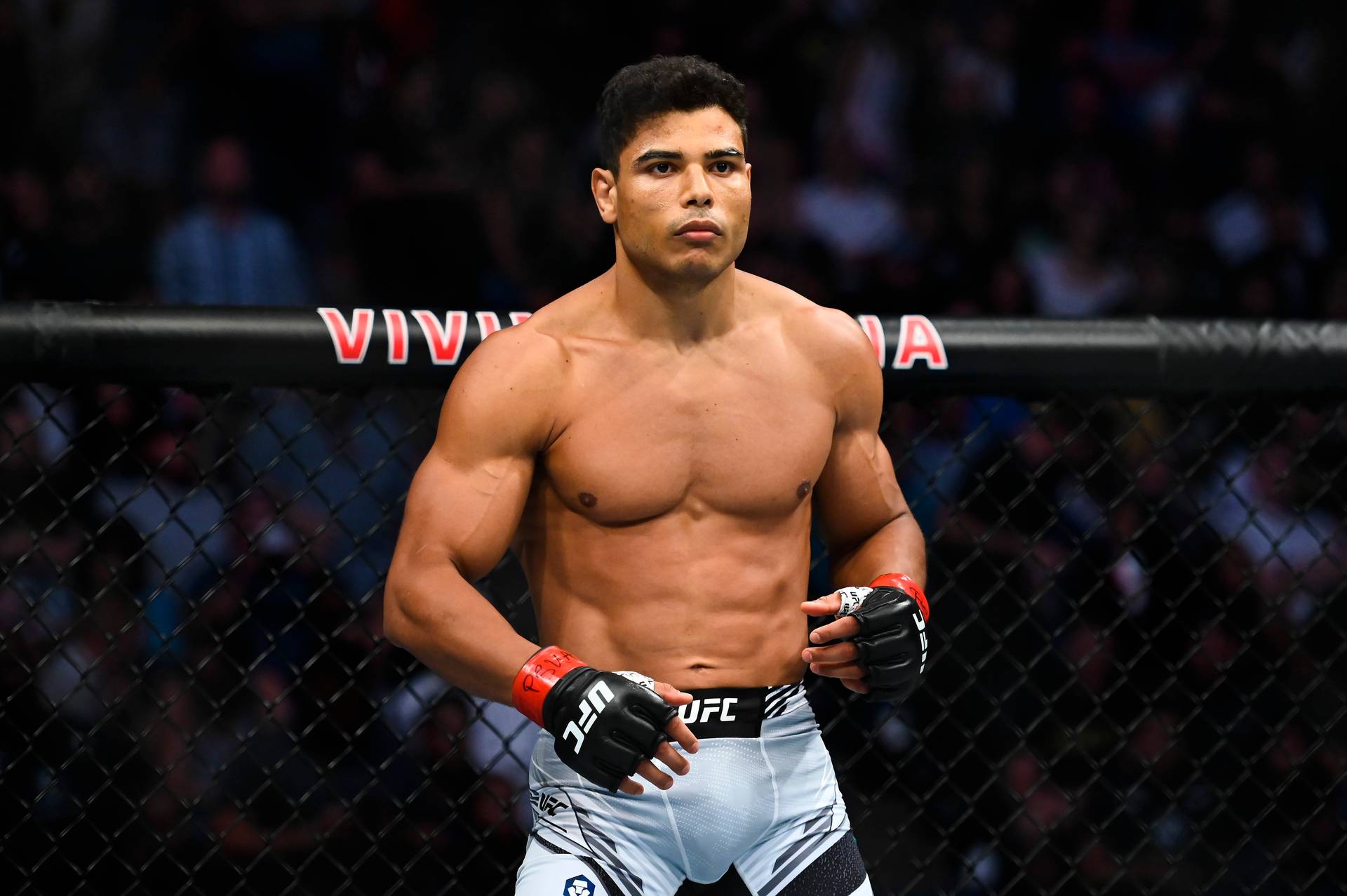 Пауло Коста домовився з UFC про новий контракт та поєдинок з другом кадирова