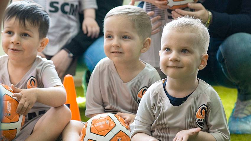 «Шахтер» открыл Shakhtar Football School в Виннице