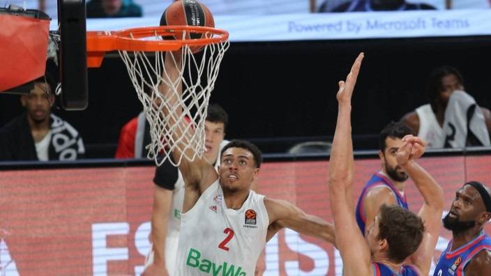 Защитник «Баварии» стал автором лучшего момента недели в Евролиге