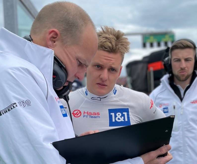 Ексбос Haas: «Шумахеру буде важко повернутися у Формулу-1»