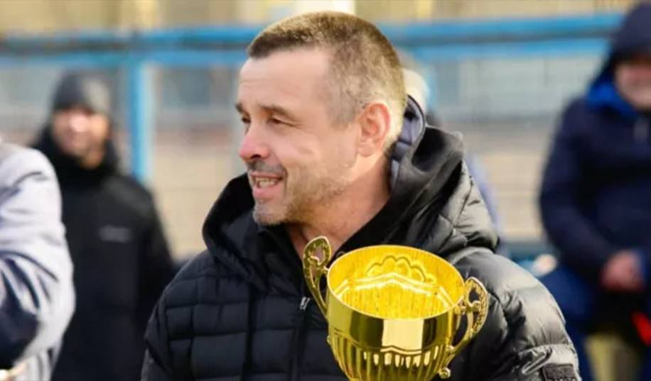 Президент «Маріуполя»: «Зарплата гравців 10 тисяч гривень, а преміальні відбирають судді»