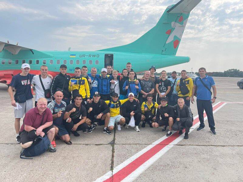 Чоловіча молодіжна збірна України вирушила на міжнародний турнір до Сербії
