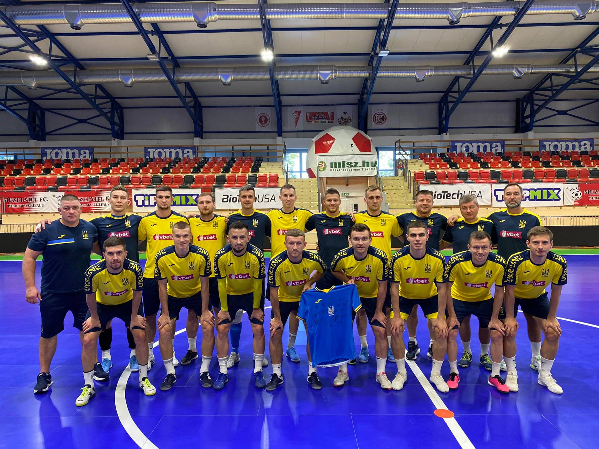 Збірна України минулого року пробилася у пів фінал Євро. Сьогодні вона стартує у відборі на чемпіонат світу