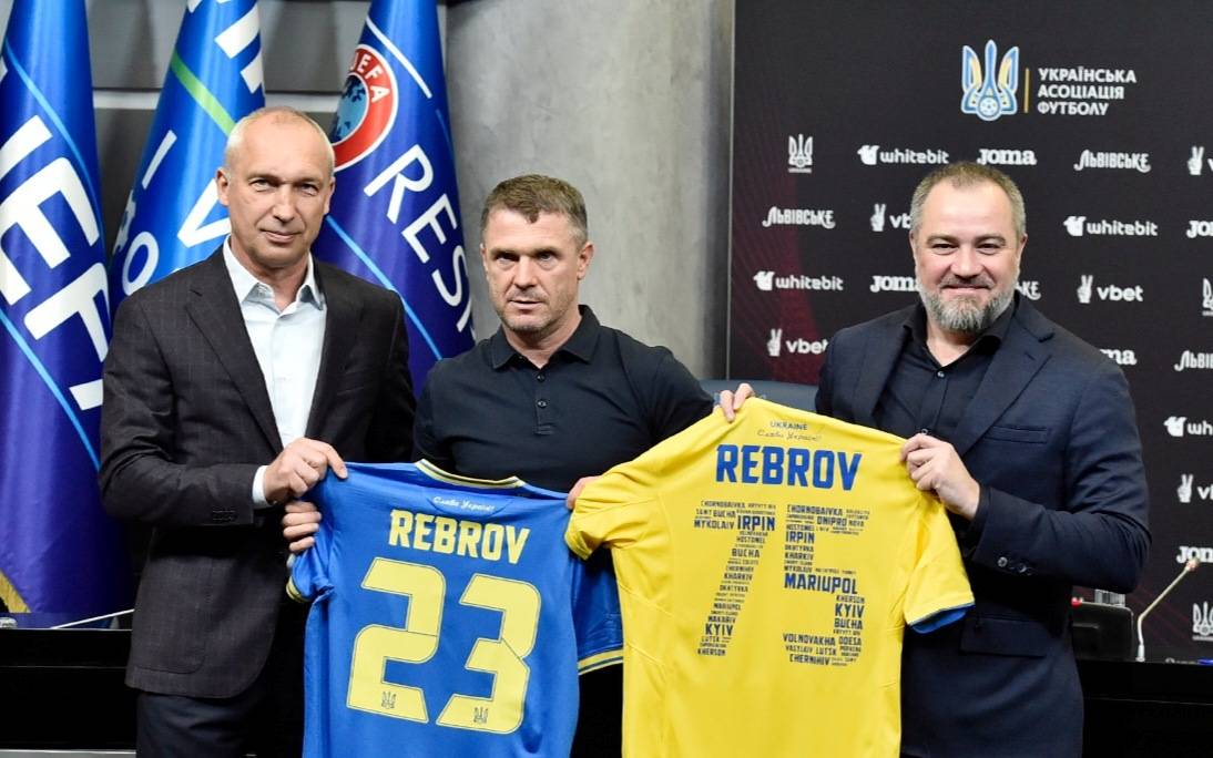 Сергій Ребров – офіційно в збірній Україні. Що про це думають українські журналісти?