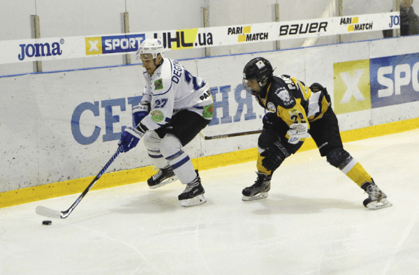 УХЛ. «Динамо» – «Белый Барс». Видео трансляция