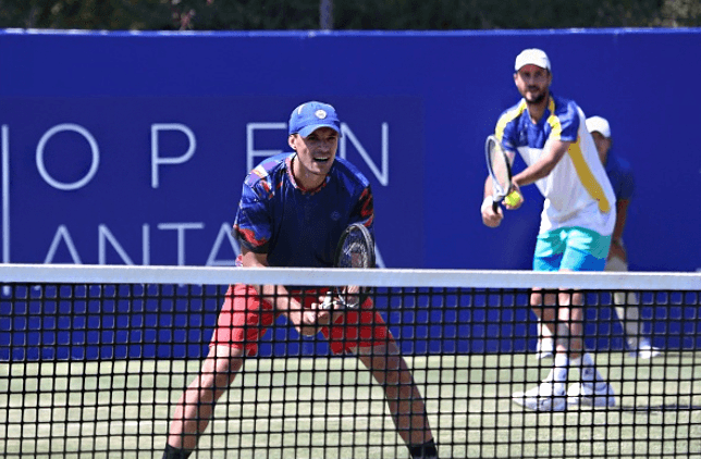 Молчанов на старте Wimbledon сыграет с самой сильной парой в истории тенниса